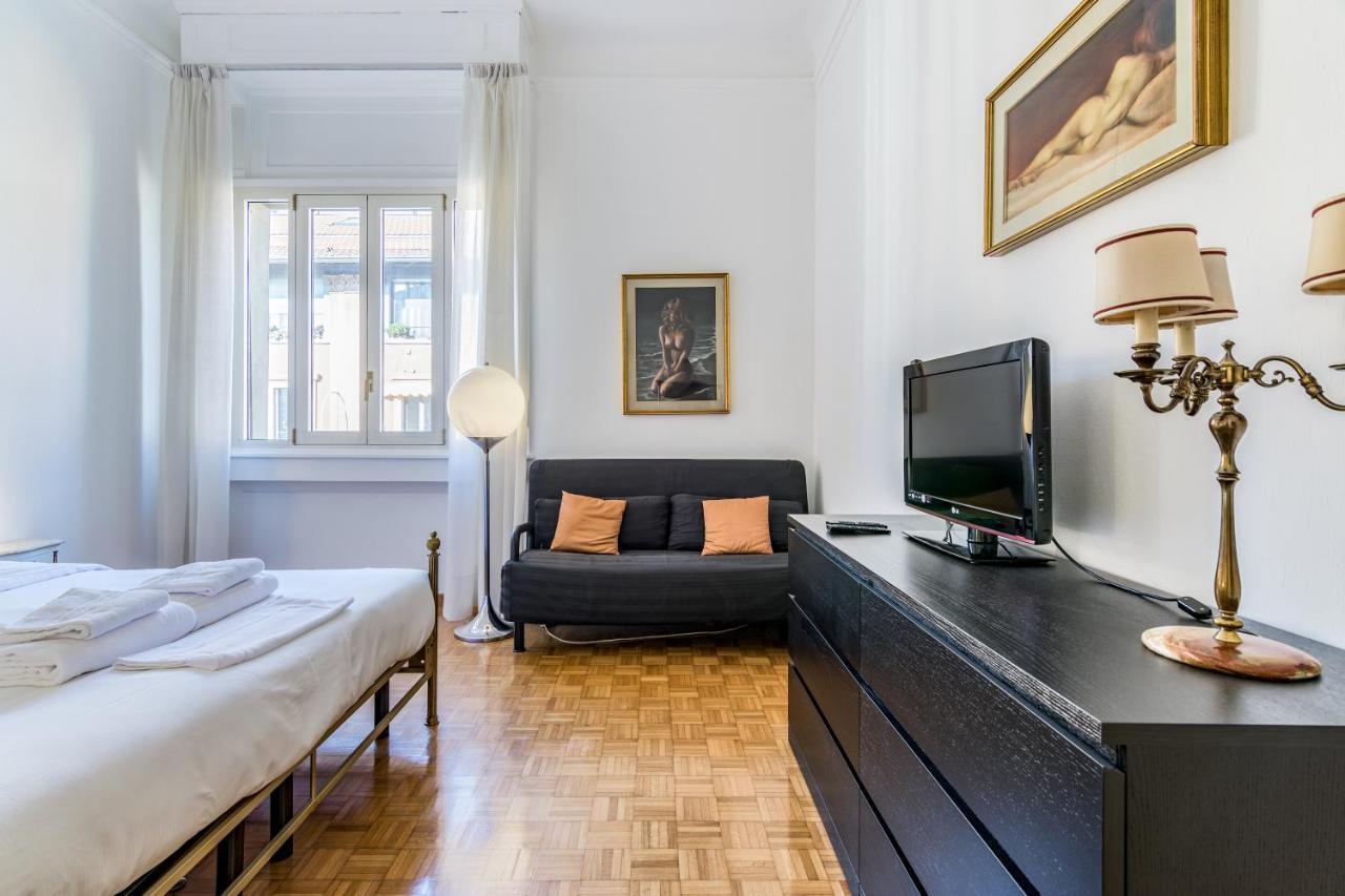 Huge Center Milan Guastalla Gardens 8Pax ภายนอก รูปภาพ